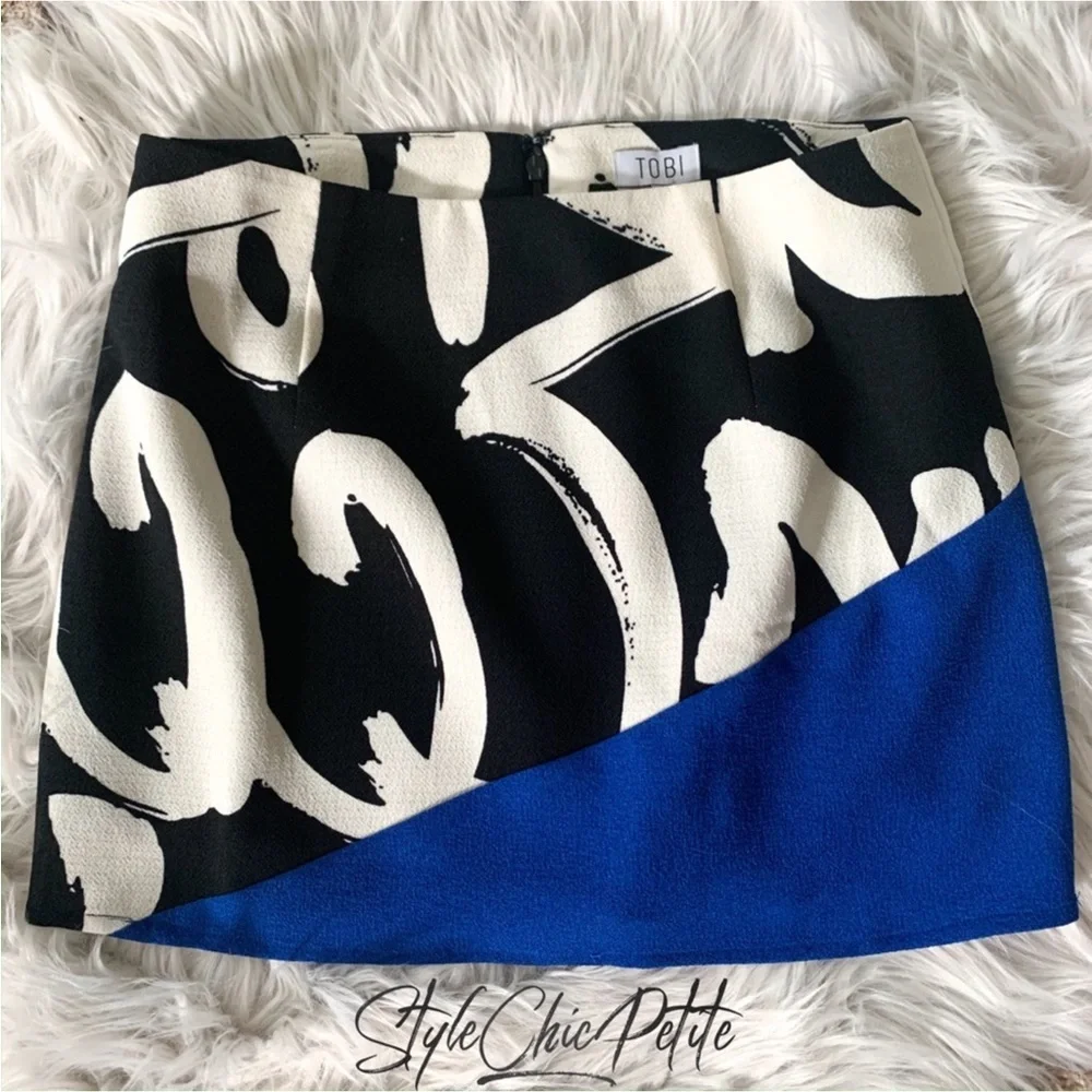 TOBI Graphic Print Blue, Black & White Mini Skirt Size XS NWT - Picture 6 of 8